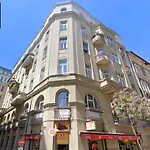 Raday 43 By Stn Appartement *