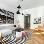 Appartement Raday 43 By Stn