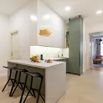 Appartement Raday 43 By Stn *