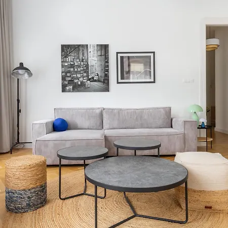 Raday 43 By Stn Budapest