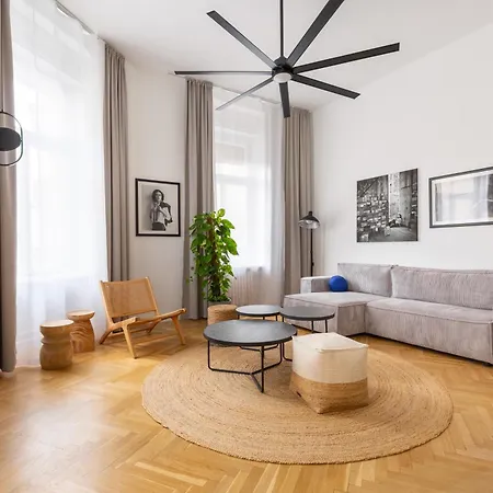 Apartment Raday 43 By Stn *