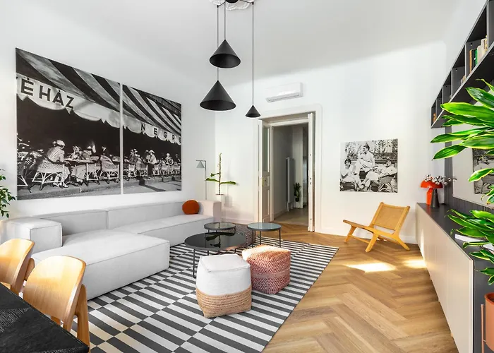 Apartmán Raday 43 By Stn